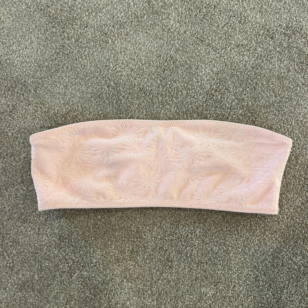 La Hearts Soft Pink Bikini Top